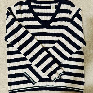LizGolf Stripped V-Neck Sweater in XL